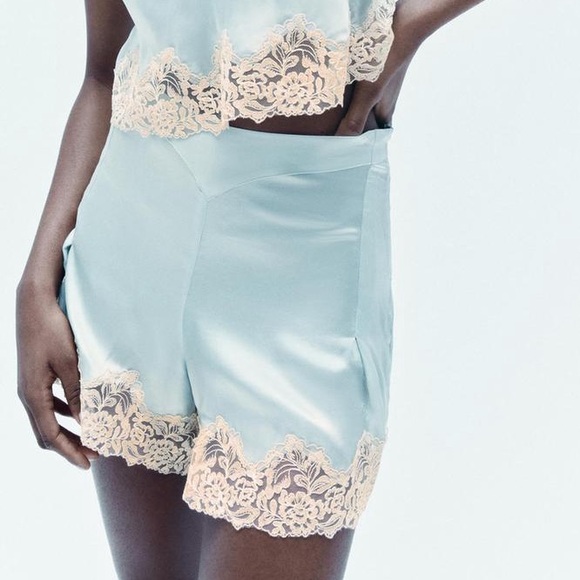 NWT Zara Blue LACE SATIN EFFECT PAJAMA SHORTS. Size Medium - Picture 3 of 6